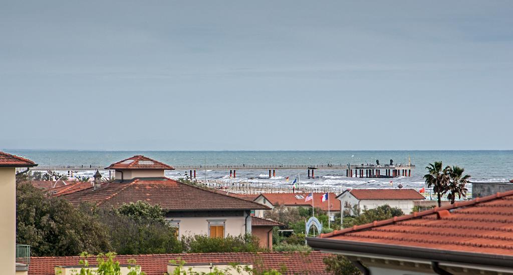 Hotel Villa Flores Marina di Pietrasanta Kültér fotó